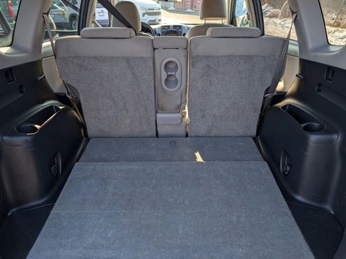 Used 2011 Toyota RAV4 4WD image 13