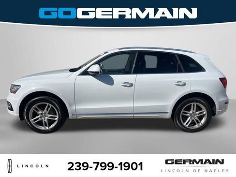Used 2017 Audi Q5 2.0T Premium Plus w/ Technology Package image 3
