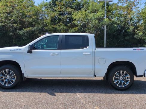 New 2026 Chevrolet Silverado 1500 RST w/ RST All Star Premium Package AWD/4WD image 8