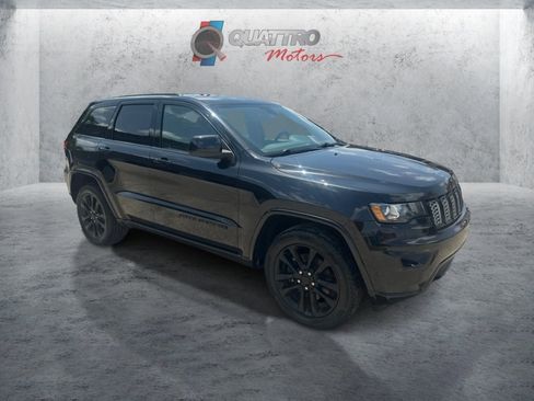 Used 2021 Jeep Grand Cherokee Laredo X AWD/4WD image 8