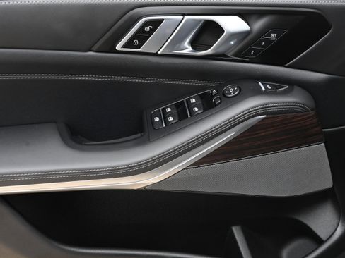 Used 2026 BMW X5 xDrive40i w/ Premium Package image 28