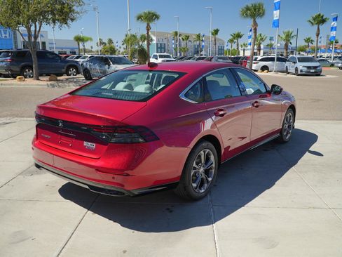 New 2026 Honda Accord EX-L image 5