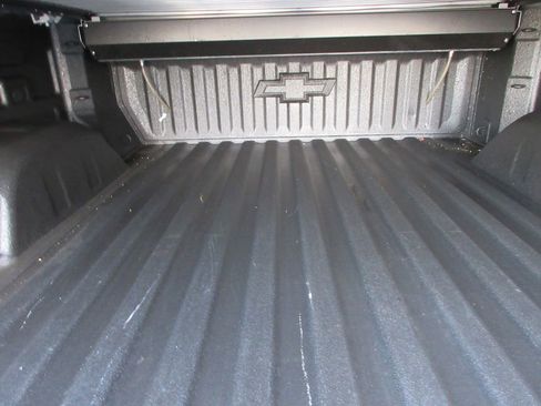 Certified 2021 Chevrolet Silverado 1500 RST image 16