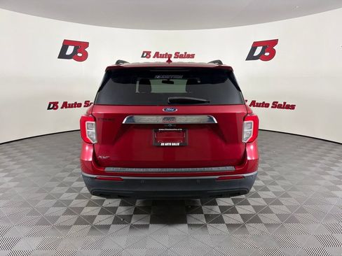 Used 2020 Ford Explorer XLT RWD image 6