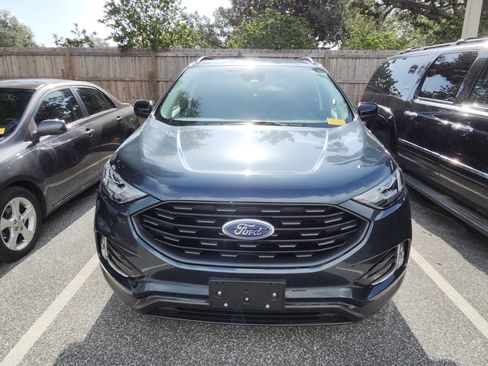 Used 2022 Ford Edge SEL w/ Sport Appearance Package AWD/4WD image 16