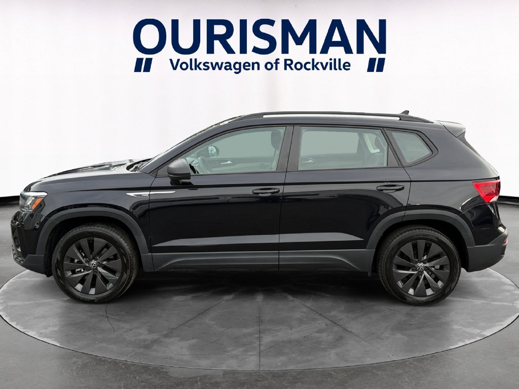 Used 2023 Volkswagen Taos S w/ Driver Assistance Package FWD image 3