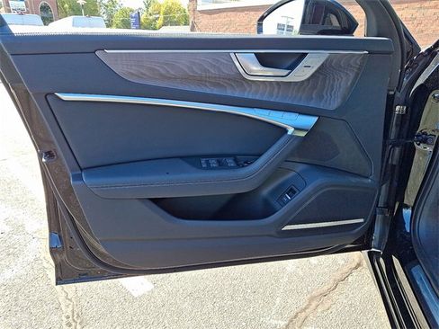 Used 2024 Audi A6 Premium Plus image 12