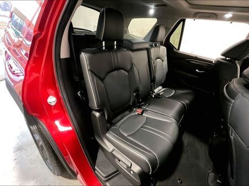 Used 2023 Honda Pilot Elite image 25