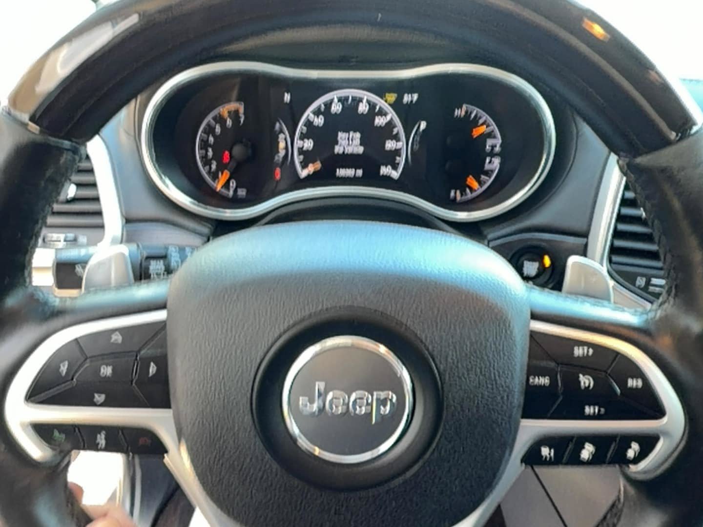 Used 2018 Jeep Grand Cherokee Summit AWD/4WD image 16