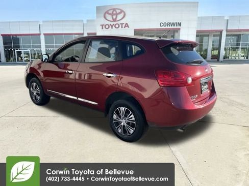 Used 2013 Nissan Rogue S image 3