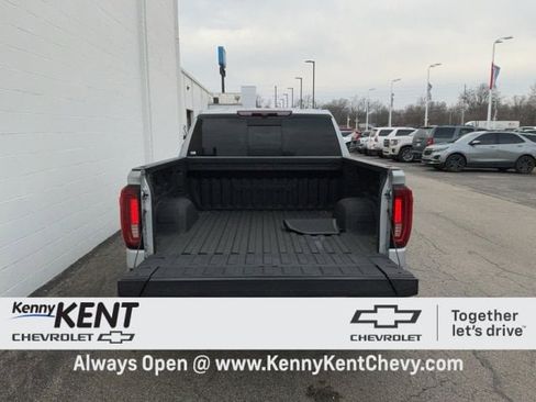 Certified 2022 GMC Sierra 1500 Denali image 8