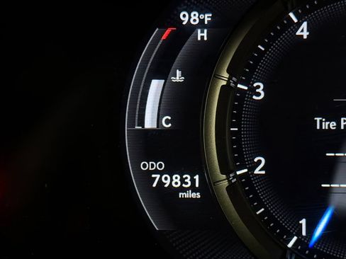 Used 2019 Lexus UX 200 F Sport FWD image 16