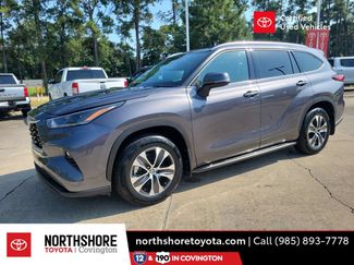 Certified 2021 Toyota Highlander XLE FWD 360° Tour