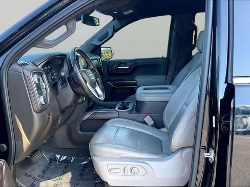 Used 2020 GMC Sierra 1500 SLT RWD image 25
