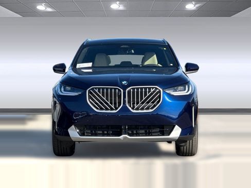 Used 2026 BMW X3 xDrive30i w/ Premium Package AWD/4WD image 6
