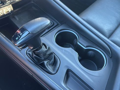 Used 2022 Dodge Durango R/T w/ Trailer Tow Group IV image 36