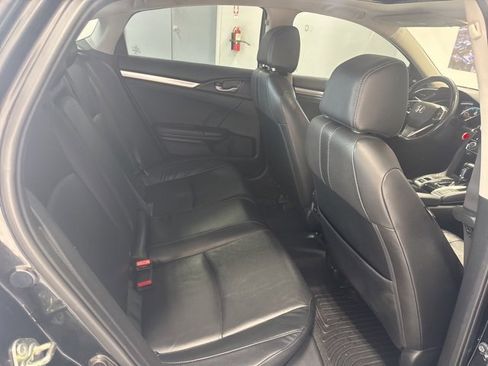Used 2017 Honda Civic Touring image 17
