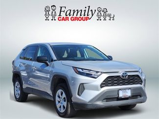 Certified 2025 Toyota RAV4 LE video 2