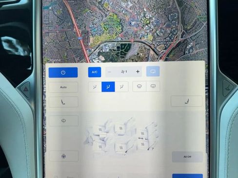 Used 2017 Tesla Model X 100D image 30