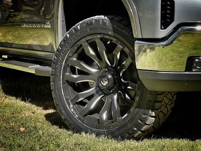 Used 2026 GMC Sierra 1500 SLT w/ SLT Premium Plus Package