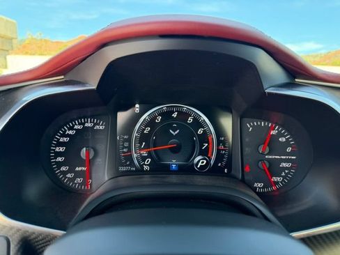Used 2018 Chevrolet Corvette Grand Sport RWD image 13