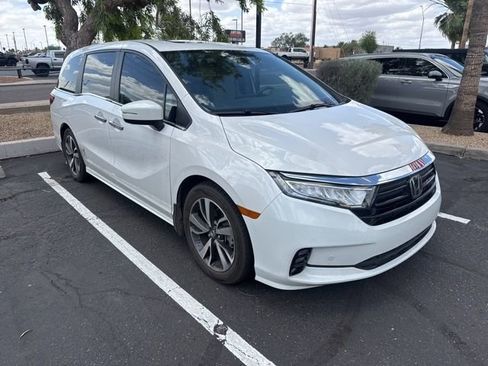 Used 2024 Honda Odyssey Touring image 11