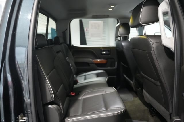 Used 2018 Chevrolet Silverado 2500 High Country w/ Duramax Plus Package AWD/4WD image 14
