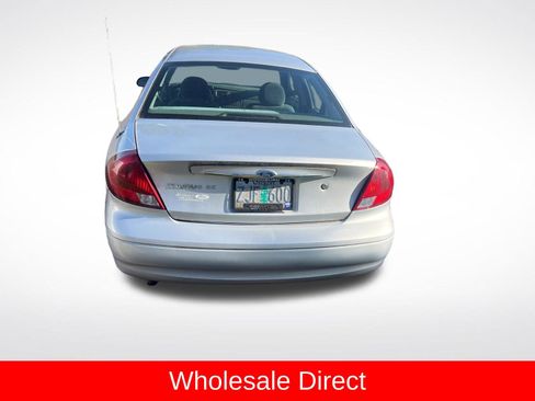 Used 2002 Ford Taurus SE image 8