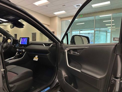 Certified 2025 Toyota RAV4 XSE w/ Weather Package image 29