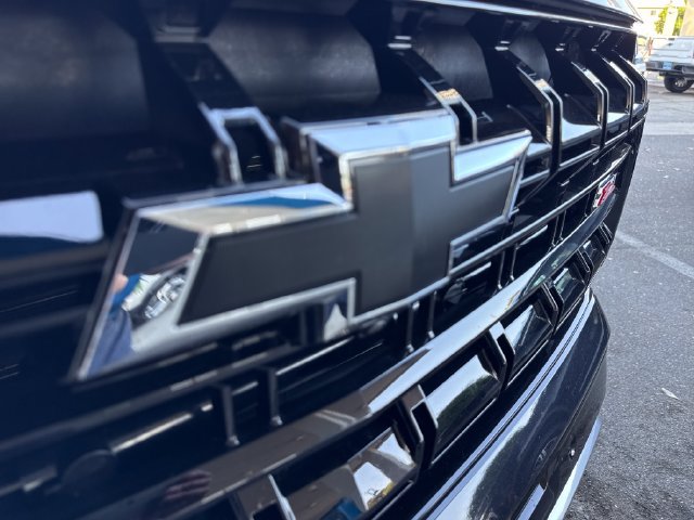 Certified 2025 Chevrolet Suburban Z71 AWD/4WD image 40