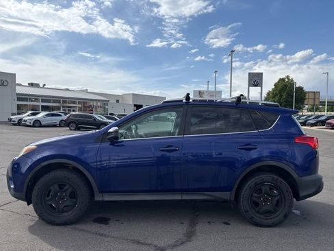 Used 2015 Toyota RAV4 LE AWD/4WD image 6
