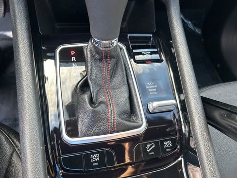 Used 2024 Jeep Compass Trailhawk image 44