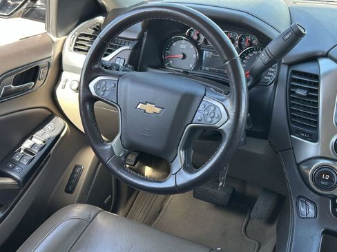 Used 2020 Chevrolet Tahoe LT RWD image 16