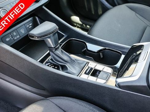 Certified 2025 Hyundai Tucson SE FWD image 21