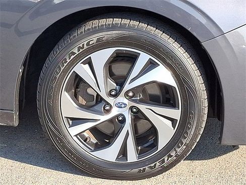 Used 2023 Subaru Legacy Premium image 9