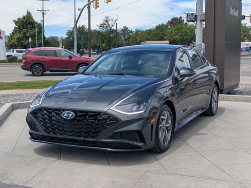 Certified 2023 Hyundai Sonata SEL w/ Cargo Package FWD image 9