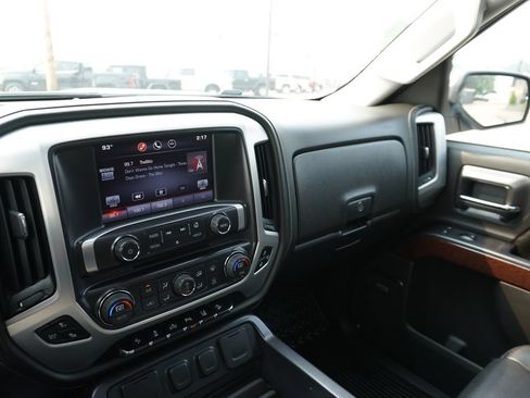 Used 2015 GMC Sierra 1500 SLT w/ SLT Crew Cab Value Package AWD/4WD image 20