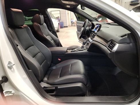 Used 2022 Honda Accord Sport image 29