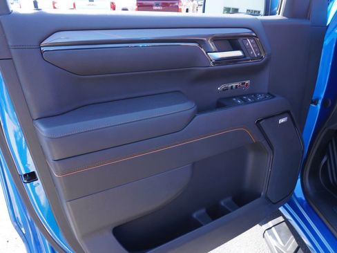 Certified 2023 GMC Sierra 1500 AT4 w/ AT4 Premium Package image 16