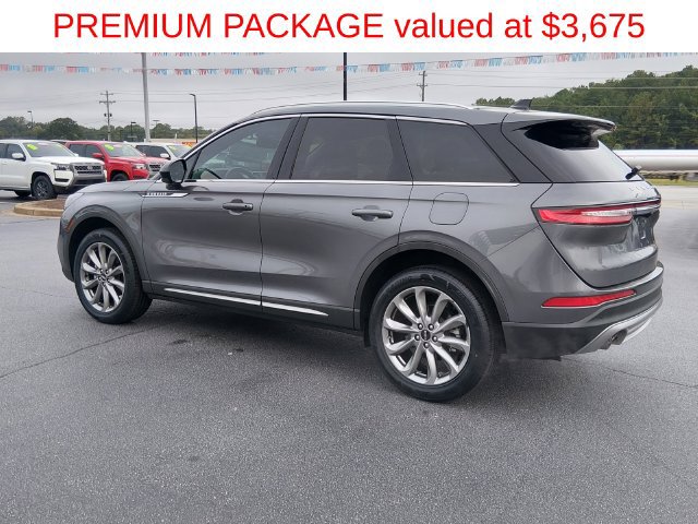 Used 2022 Lincoln Corsair FWD w/ Premium Package image 6