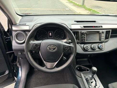Used 2017 Toyota RAV4 LE w/ All Weather Liner Package AWD/4WD image 24