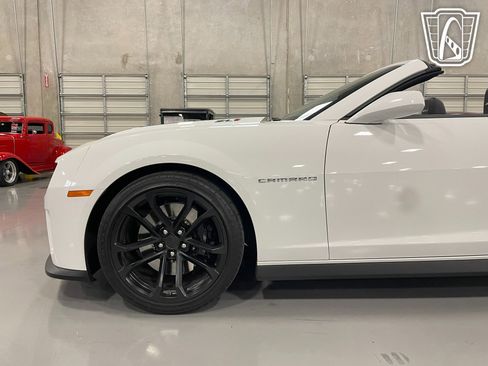 Used 2013 Chevrolet Camaro ZL1 image 24