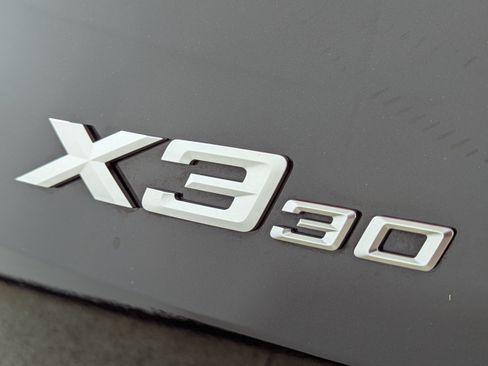 Used 2025 BMW X3 xDrive30i AWD/4WD image 25