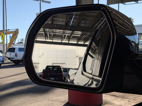 New 2026 Toyota Tundra Platinum image 14