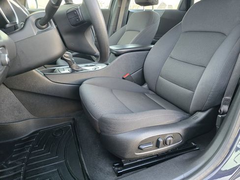 Used 2025 Chevrolet Malibu LT image 30