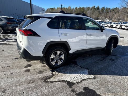 Used 2022 Toyota RAV4 XLE image 5