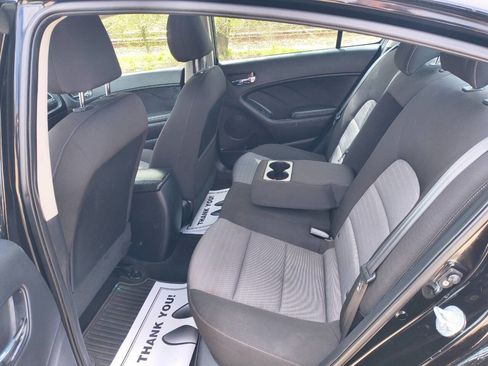 Used 2015 Kia Forte EX w/ UVO Package W/17" Alloys image 5