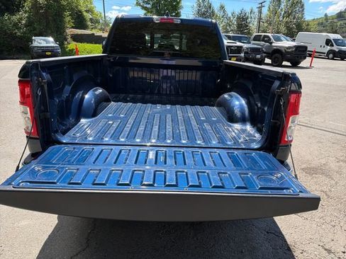 Used 2020 RAM 1500 Big Horn AWD/4WD image 12