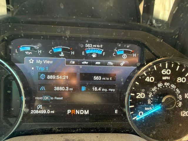 Used 2019 Ford F150 Lariat w/ FX4 Off-Road Package AWD/4WD image 16