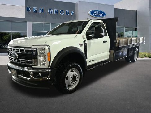 Certified 2023 Ford F450 XL w/ XL Chrome Package image 5